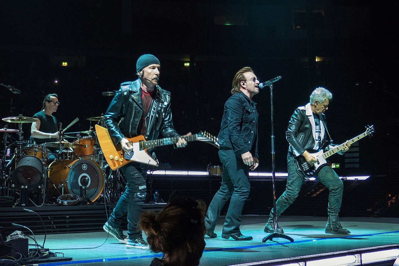 1280px-U2_on_main_stage_Experience_and_Innocence_Tour_in_Berlin_8-31-18